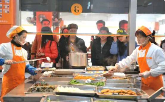 延边大学食堂阿姨的暖心致辞引发热议